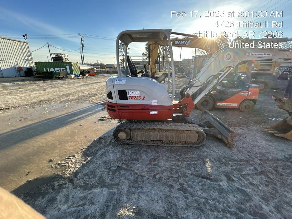 2021 Takeuchi TB235-2R Canopy, Rubber Tracks, Manual QC