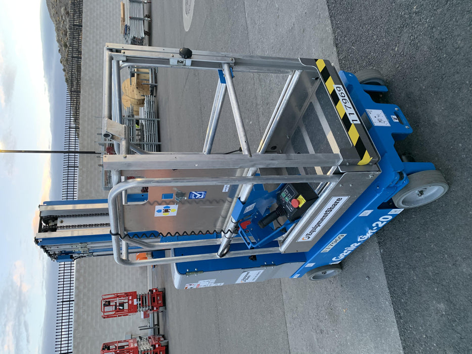 2020 GENIE GR-20