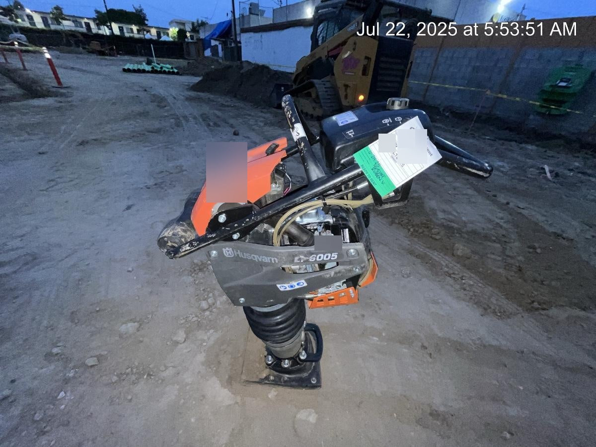2024 HUSQVARNA LT6005