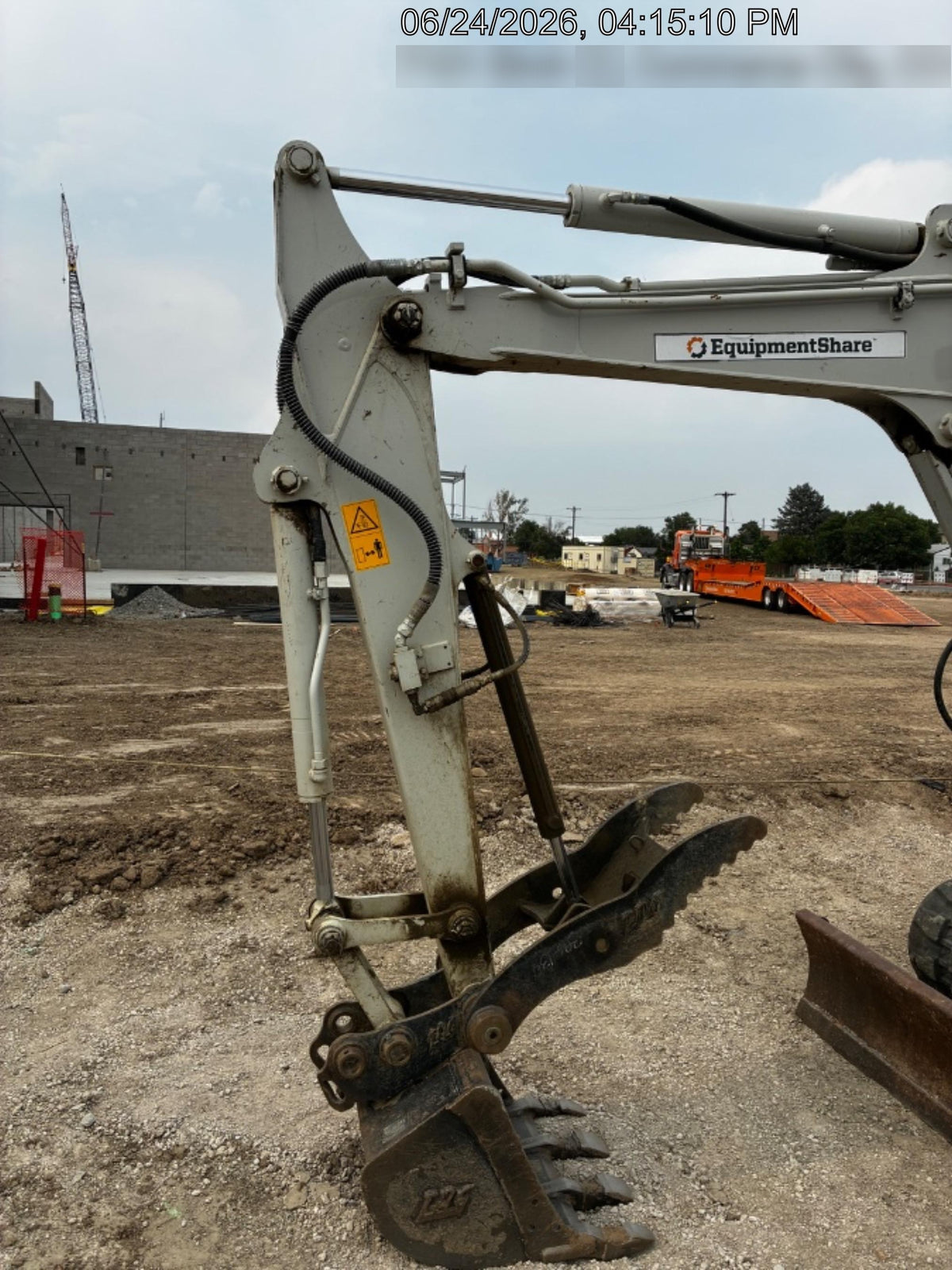 2023 TAKEUCHI TB250-2CR