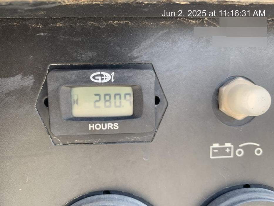 2021 Lincoln Electric Vantage 322 Vantage 322 Ready Pak 3 w/ Decals, ORANGE (includes trailer, cable rack, fender light kit) NO Telematics