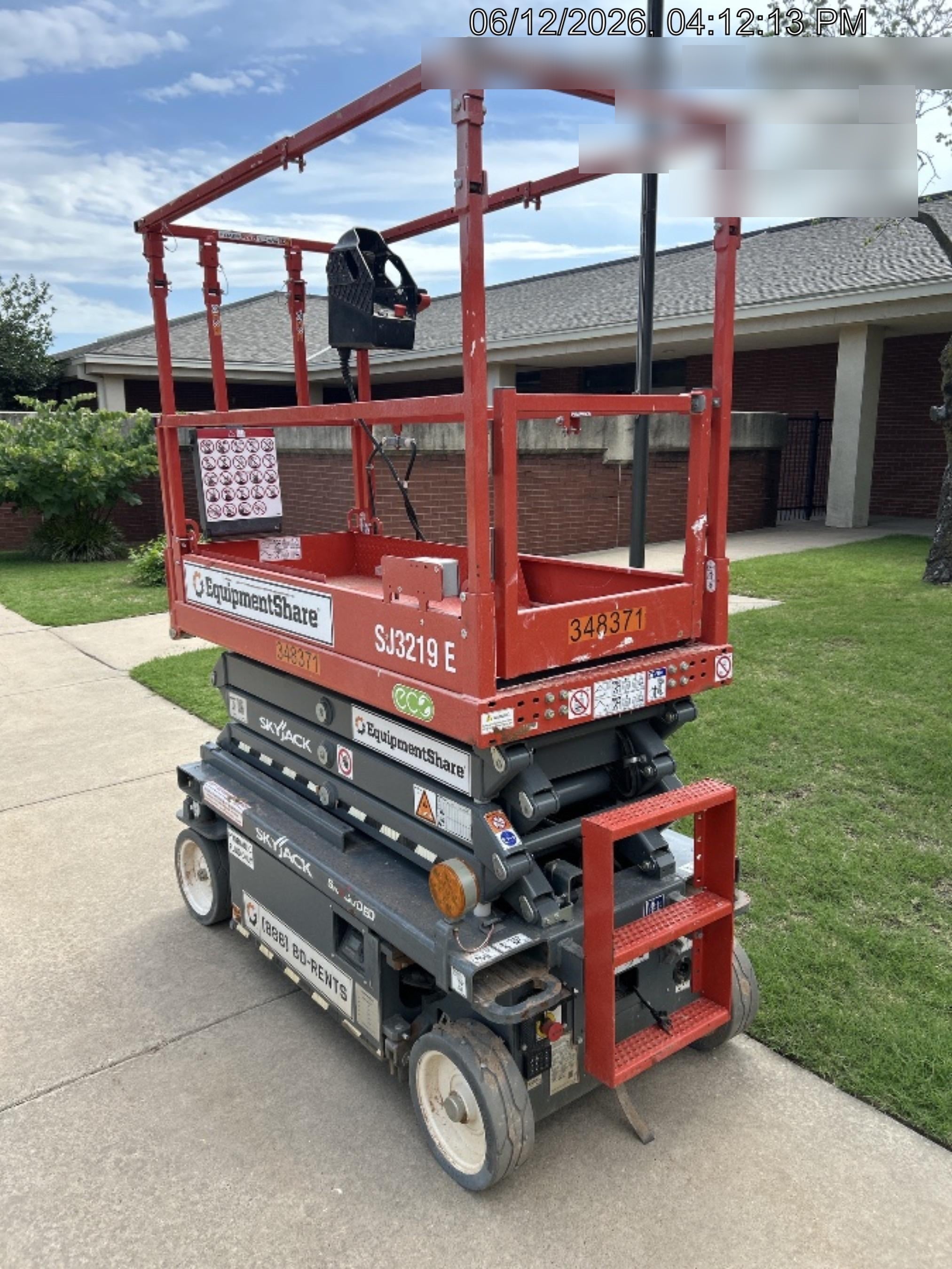 2023 SKYJACK SJ3219