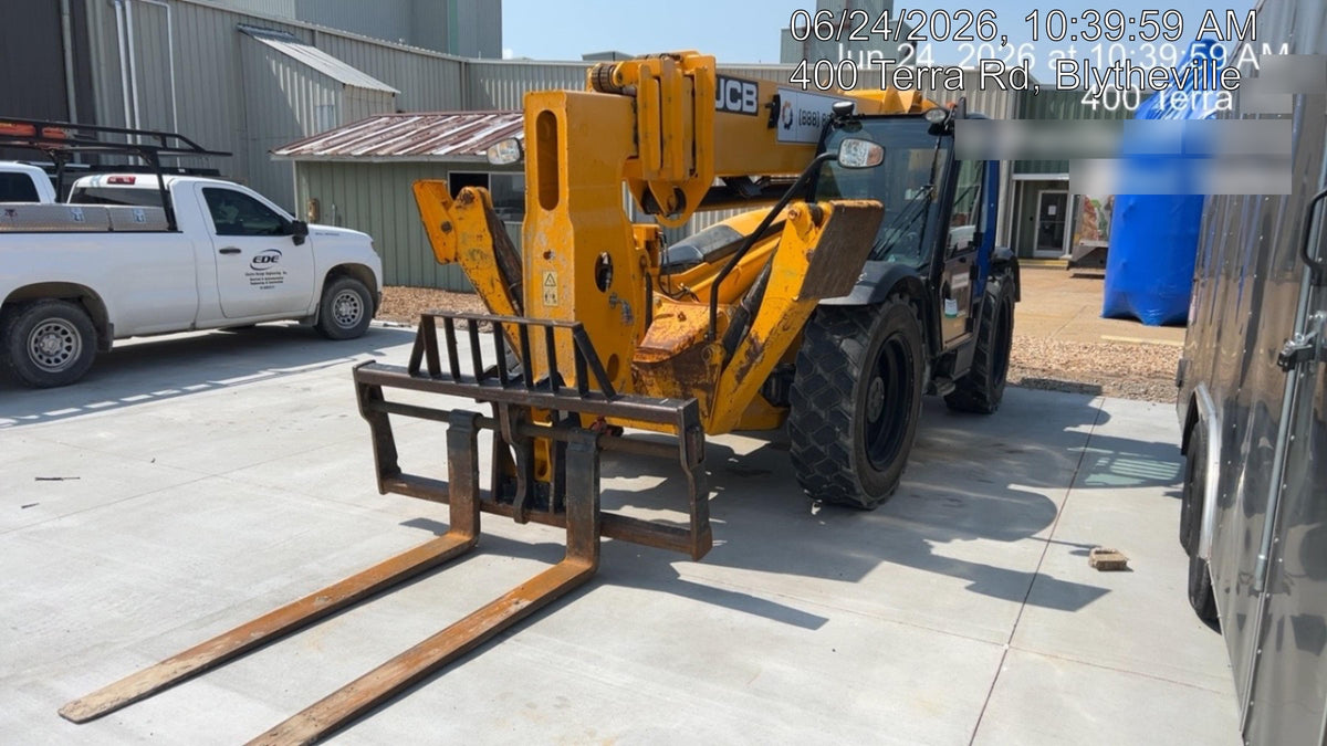 2022 JCB 512-56