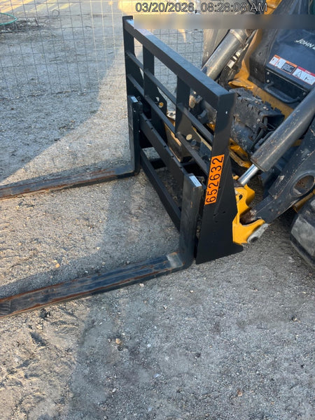 2026 ARROW MATERIAL HANDLING 72" Pallet Forks - Arrow