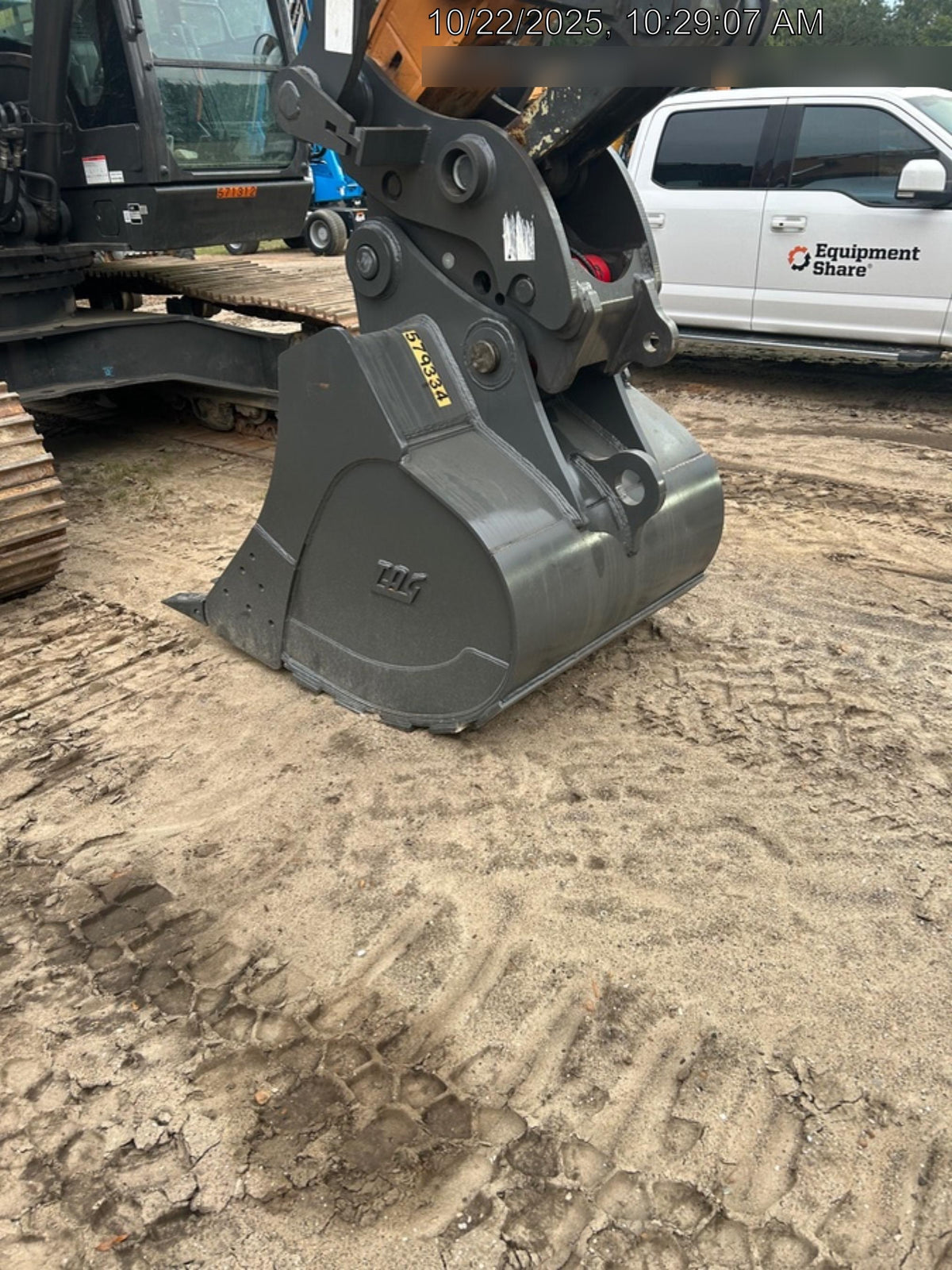 2025 CASE 48" Bucket 56-65K - Case