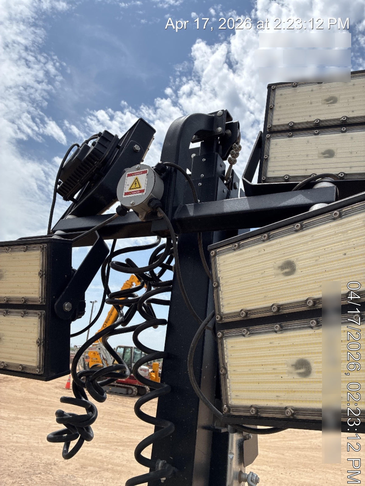 Allmand NLV3GR (4) LED Light Fixture 350W, 23' Vertical Mast, 3kW Prime, Towable, Deep Sea L401, Leveling Jacks, Yanmar T4F 5.8hp