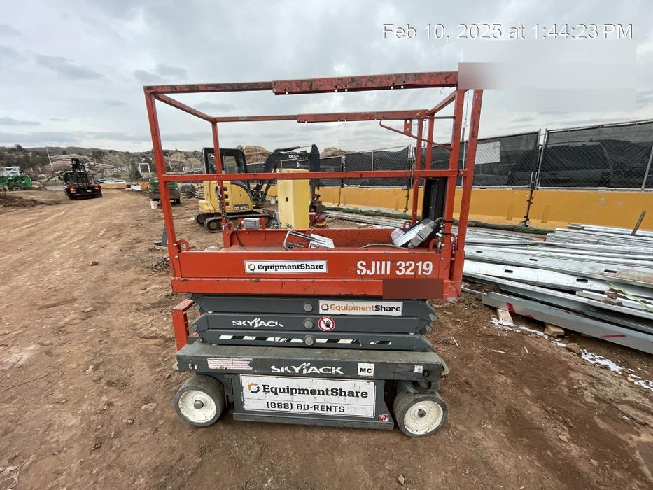 2018 SKYJACK SJIII-3219