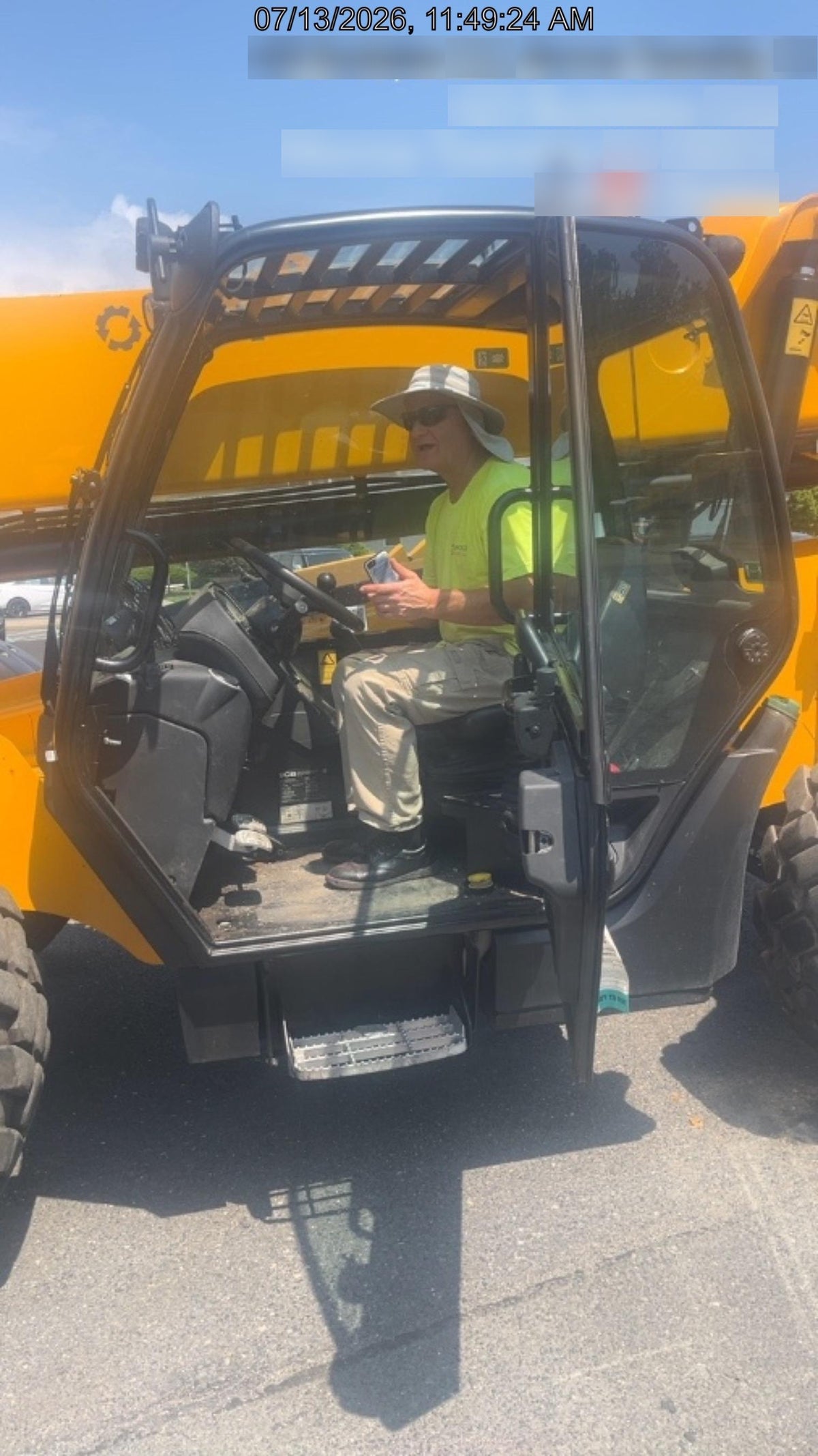2023 JCB 510-56