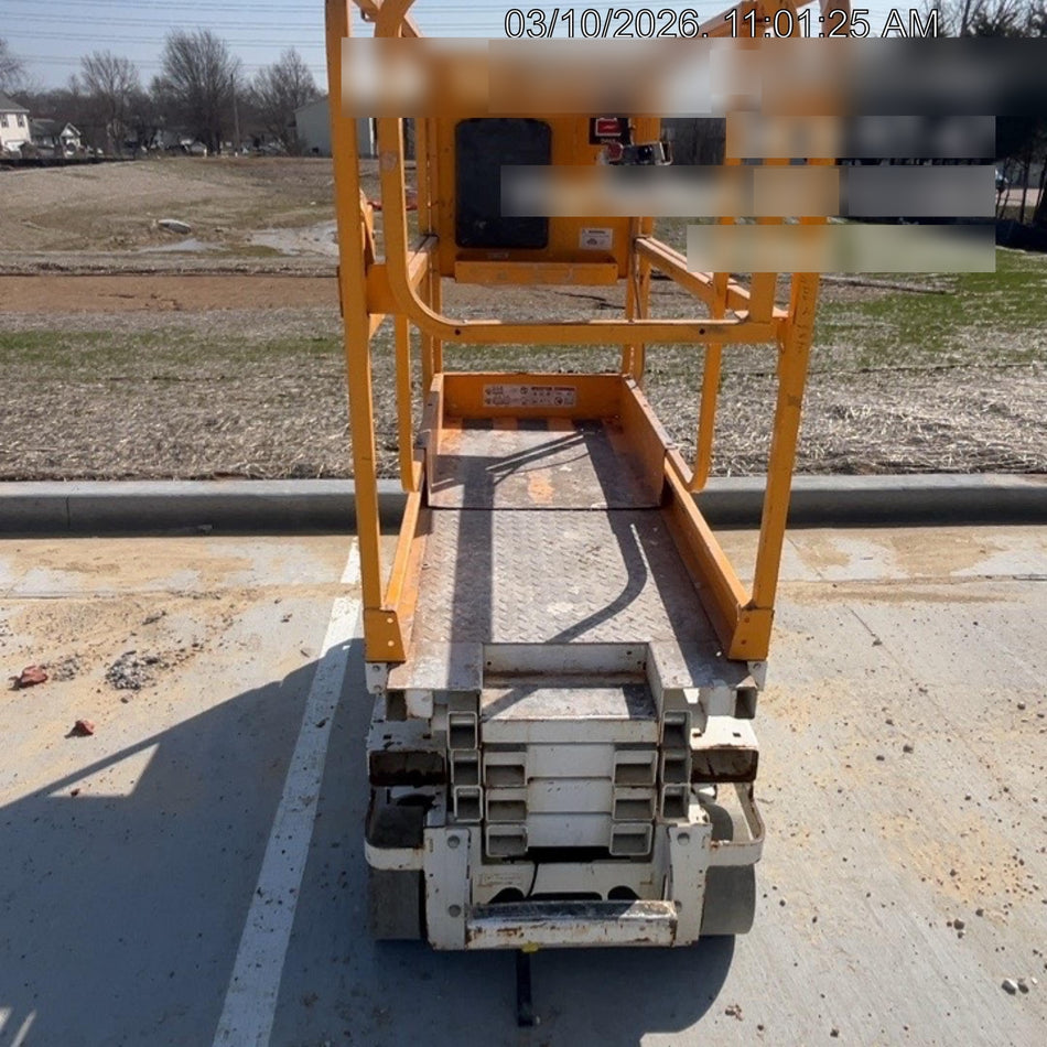 Custom Equipment HB-1430 Hy-Brid Scissor Lift
Platform capacity up to 670 lbs
Working height up to 20 ft
Weighs under 1,700 lbs
Non-marking wheels