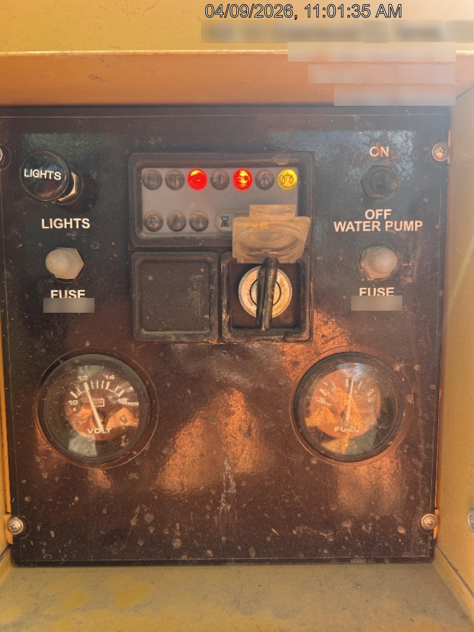 2023 Vac-Tron LP573XDT T4 Koehler Diesel Engine, 500 Gallon Debris Tank, x2 100 Gallon Water Tanks