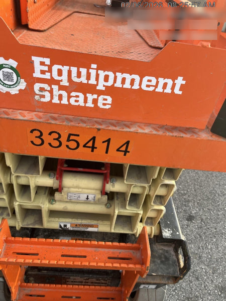 2023 JLG ES2632