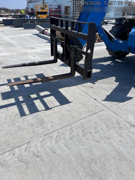2019 GENIE GTH-1056