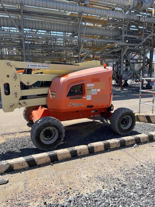2019 JLG 450AJ