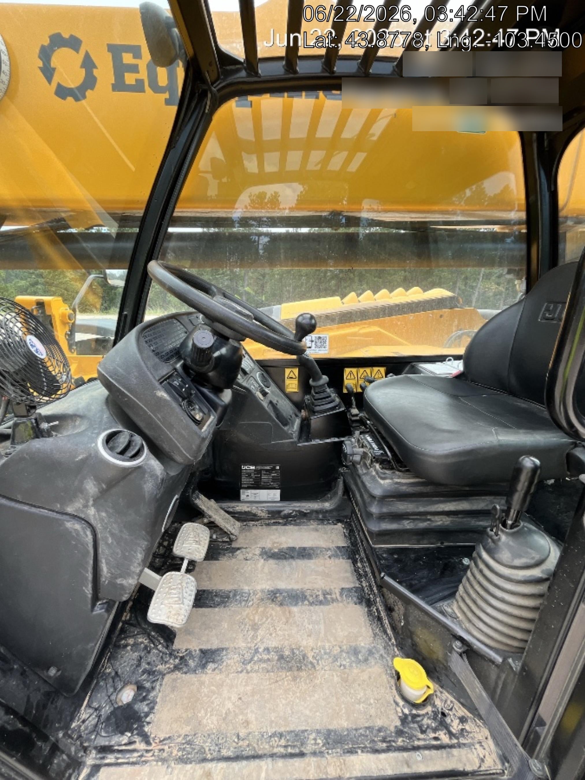 2025 JCB 510-56