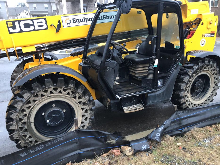 2020 JCB 509-42 Canopy, Solid Tires, Work Lights, Beacon, Aux Hydraulics, Back up Alarm, Lifting Eye, ES Decals
