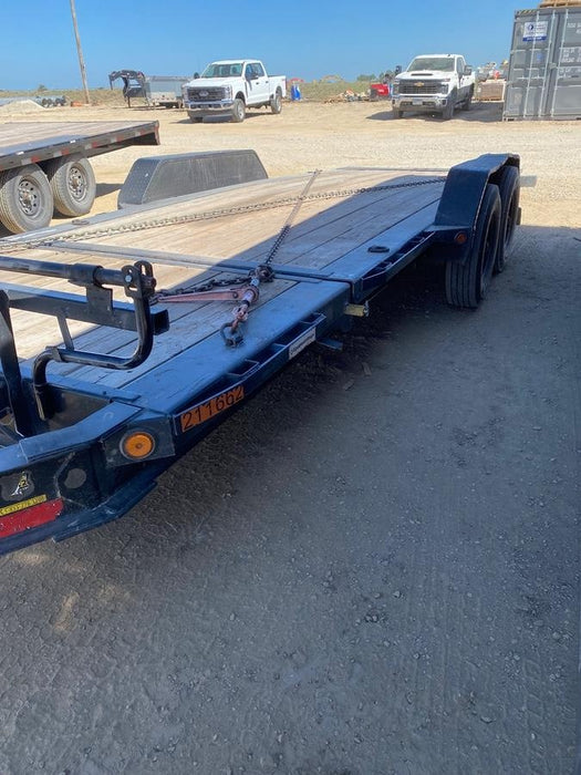 2022 LOADTRAIL Tilt-Deck Rental Trailer