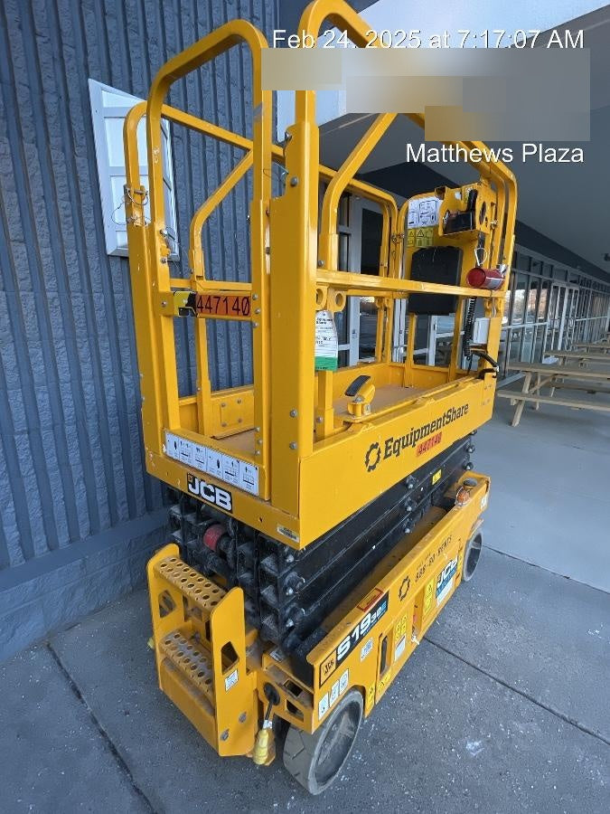 2024 JCB S1932E
