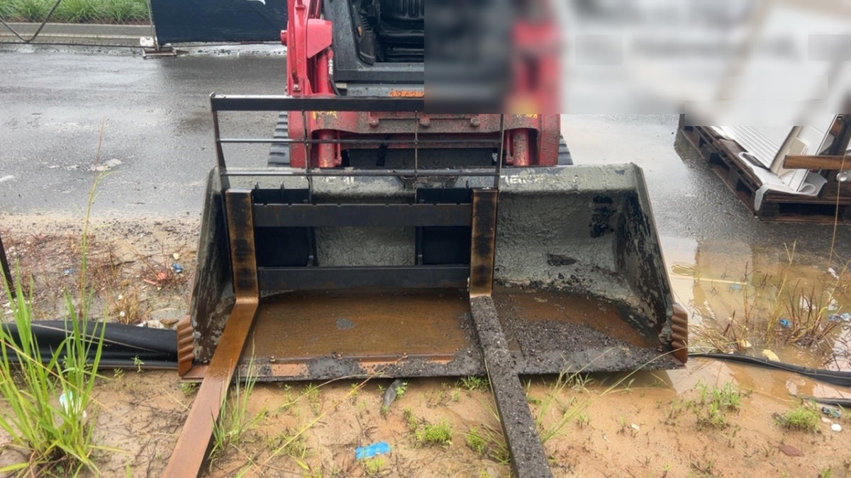 2026 ARROW MATERIAL HANDLING 72" Pallet Forks - Arrow