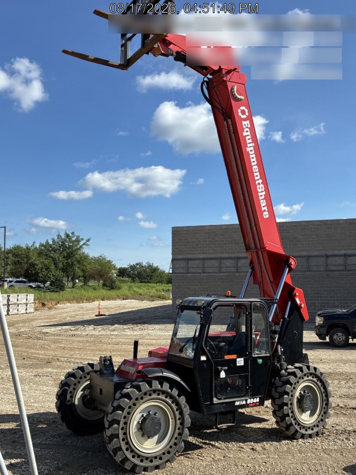 2022 MANITOU MTA8044