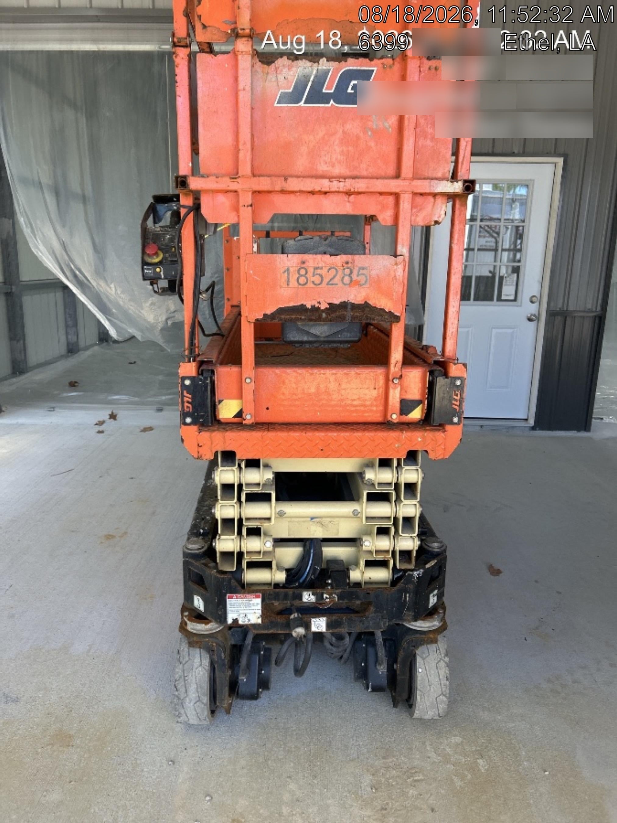 2021 JLG ES1932