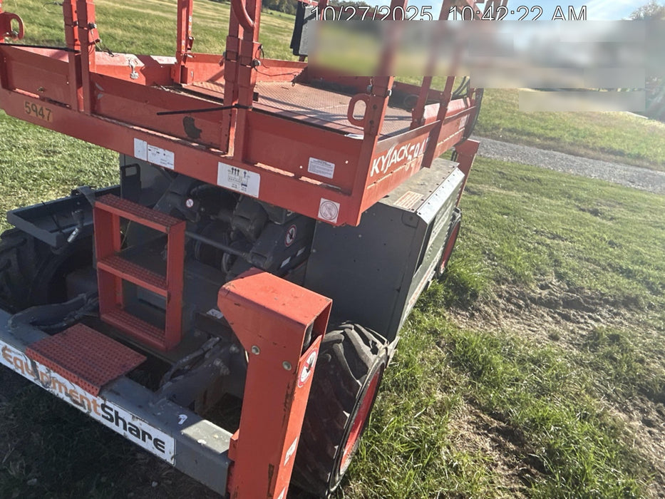 2017 SKYJACK SJ6826 RT