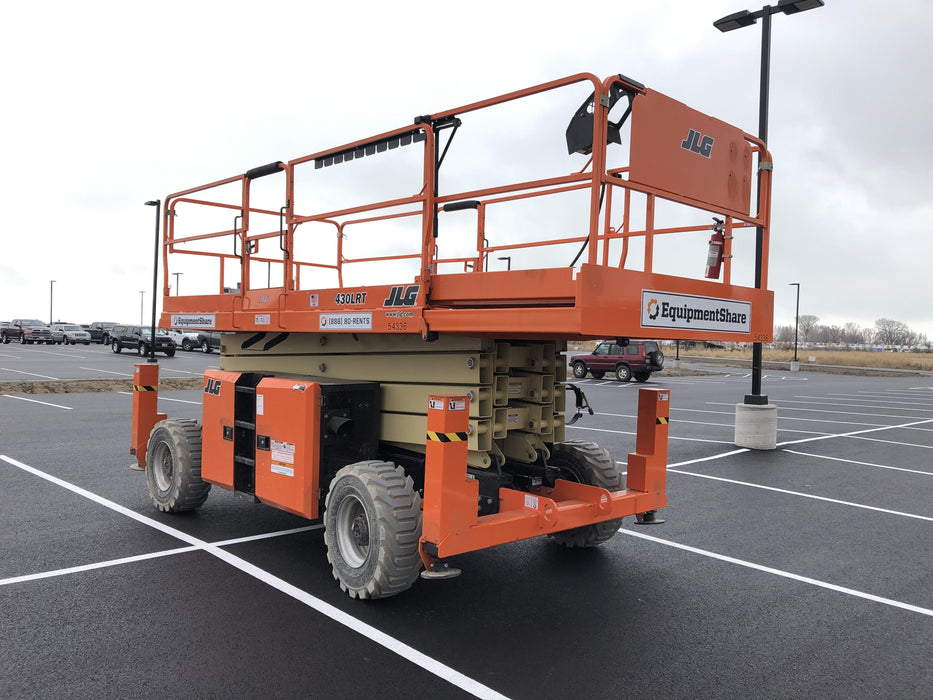 2020 JLG 430LRT