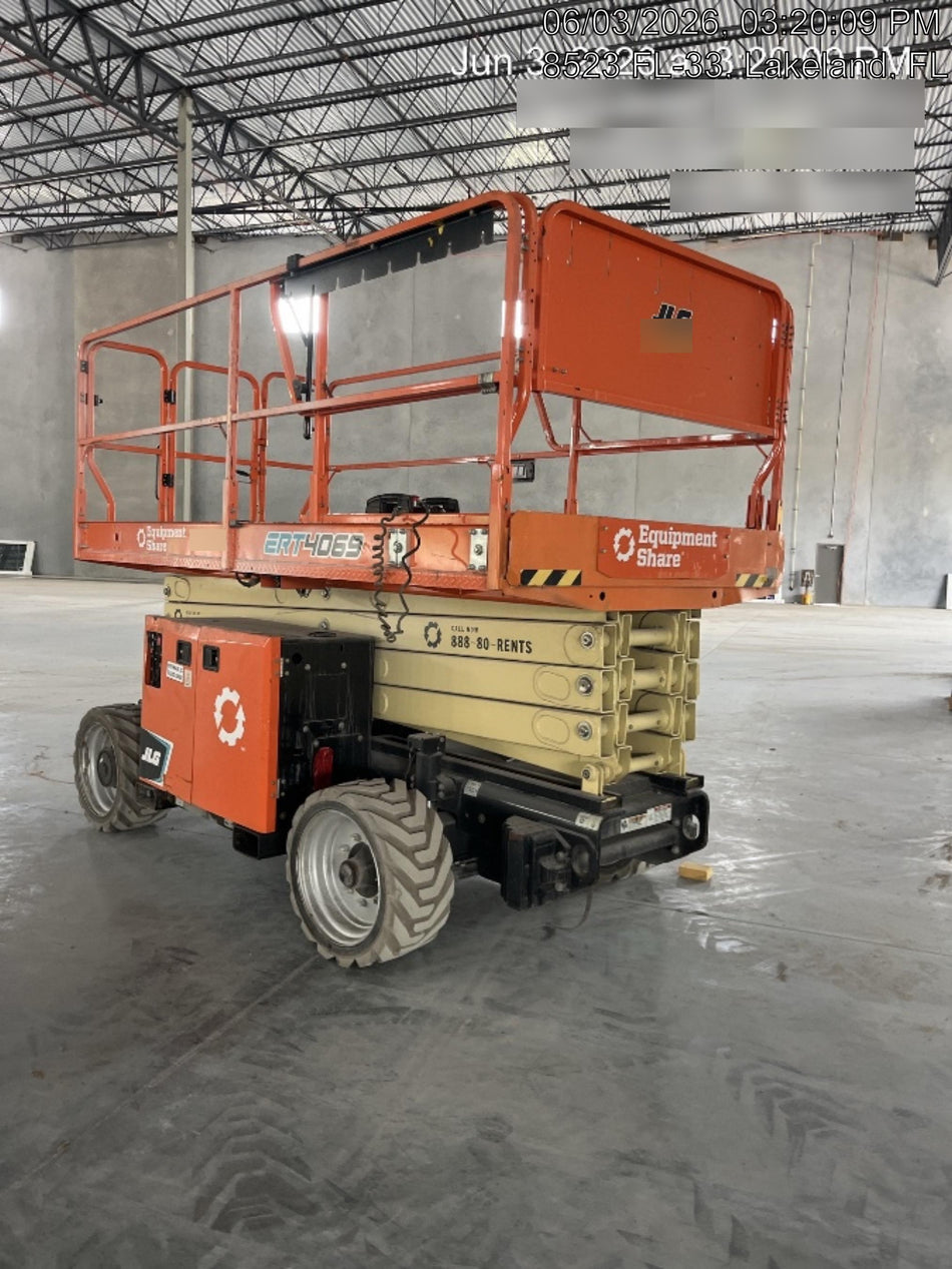 2023 JLG ERT4069