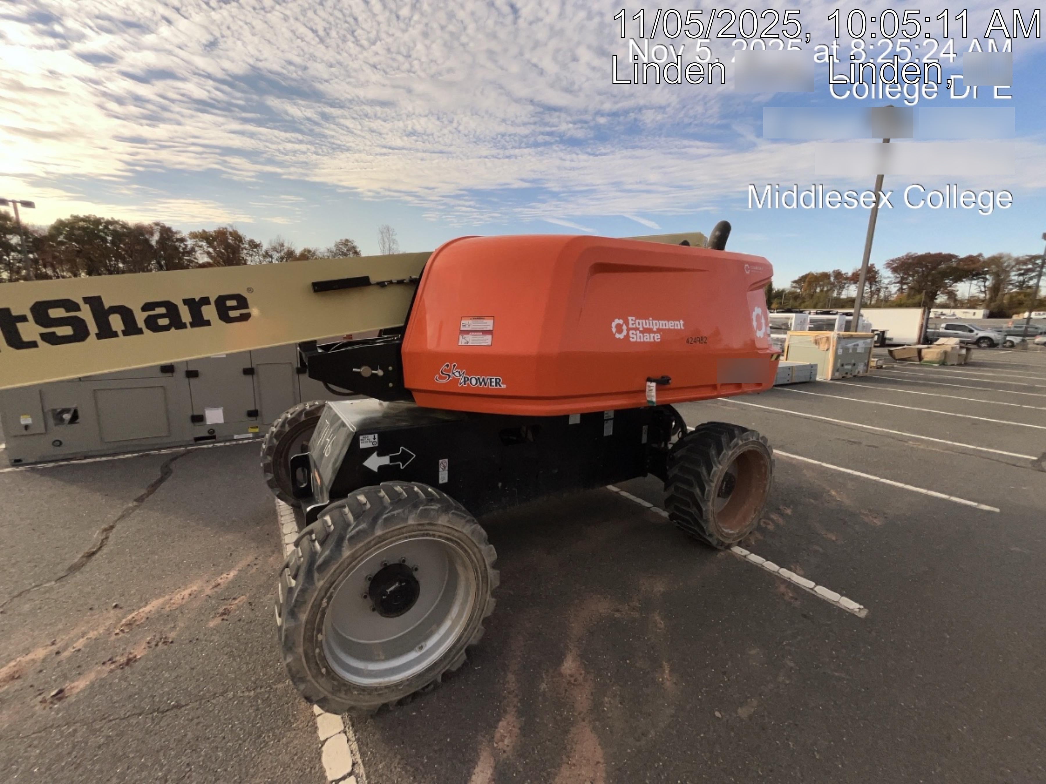 2024 JLG 660SJ