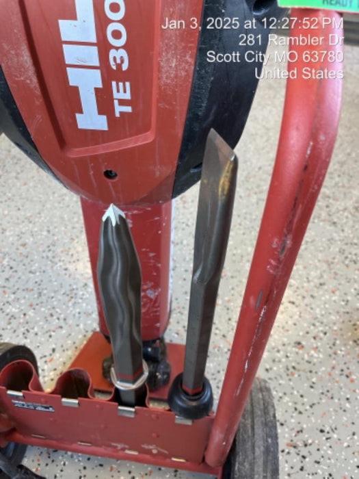 2020 HILTI TE 3000-AVR