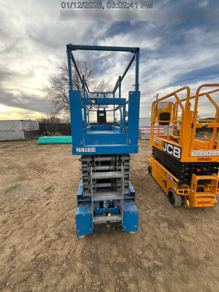 2022 GENIE GS-3232
