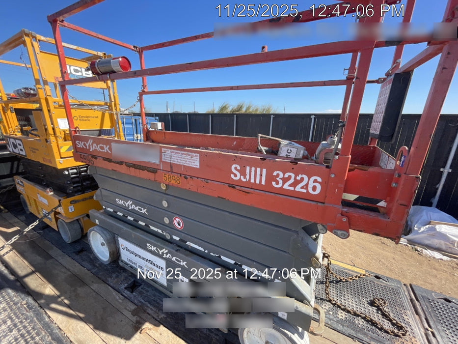 2017 Skyjack SJIII-3226 Skyjack SJ3226, Trojan Battery Set, Extended Warranty 5yr/5k hr