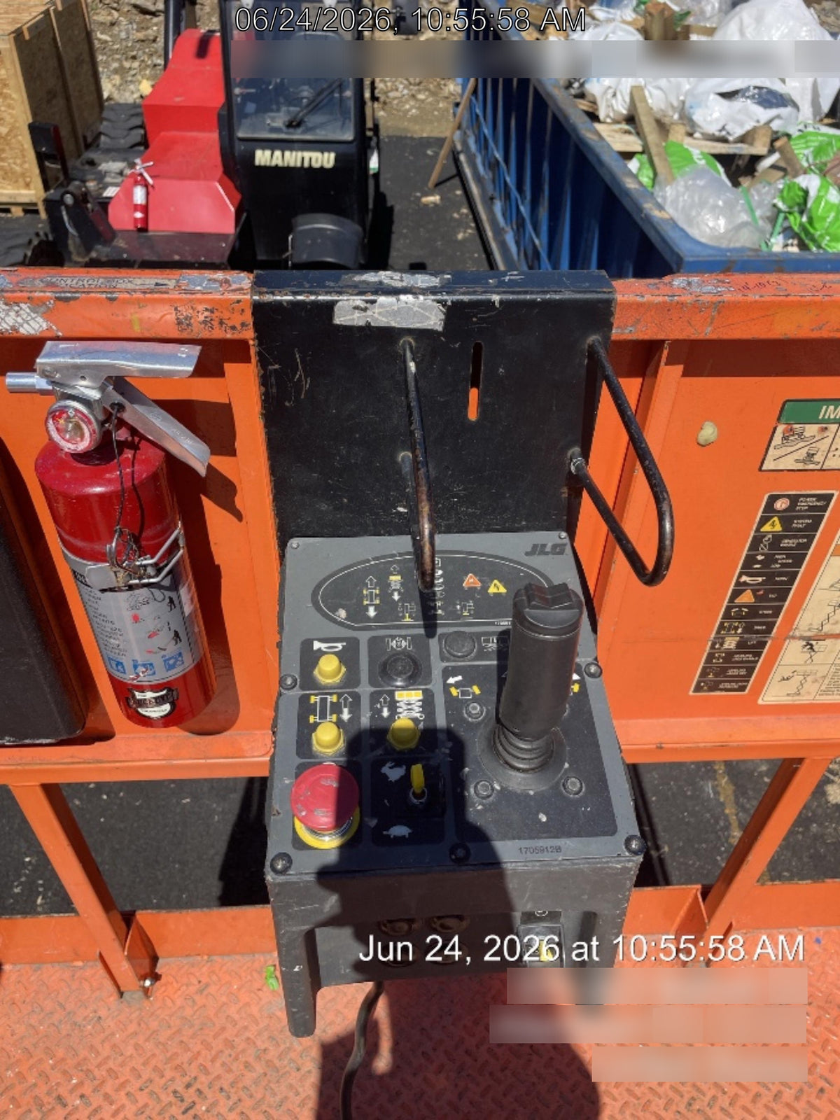 2019 JLG 4069LE Solid Non Marking Tires, Rotating Beacon