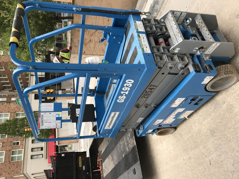 2018 Genie GS-1930 Genie GS-1930 Scissor Lift w/Standard Options