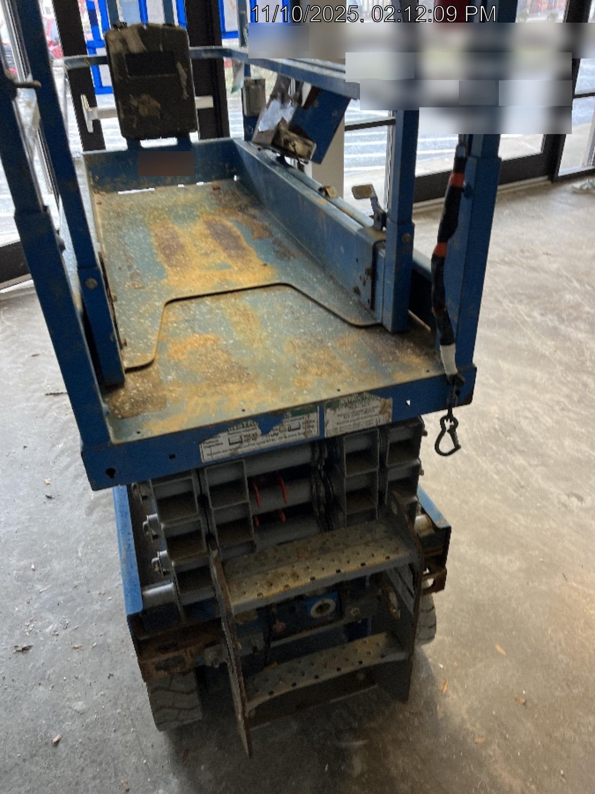 2019 Genie GS-1930 Fixed Rails with Chain Entry