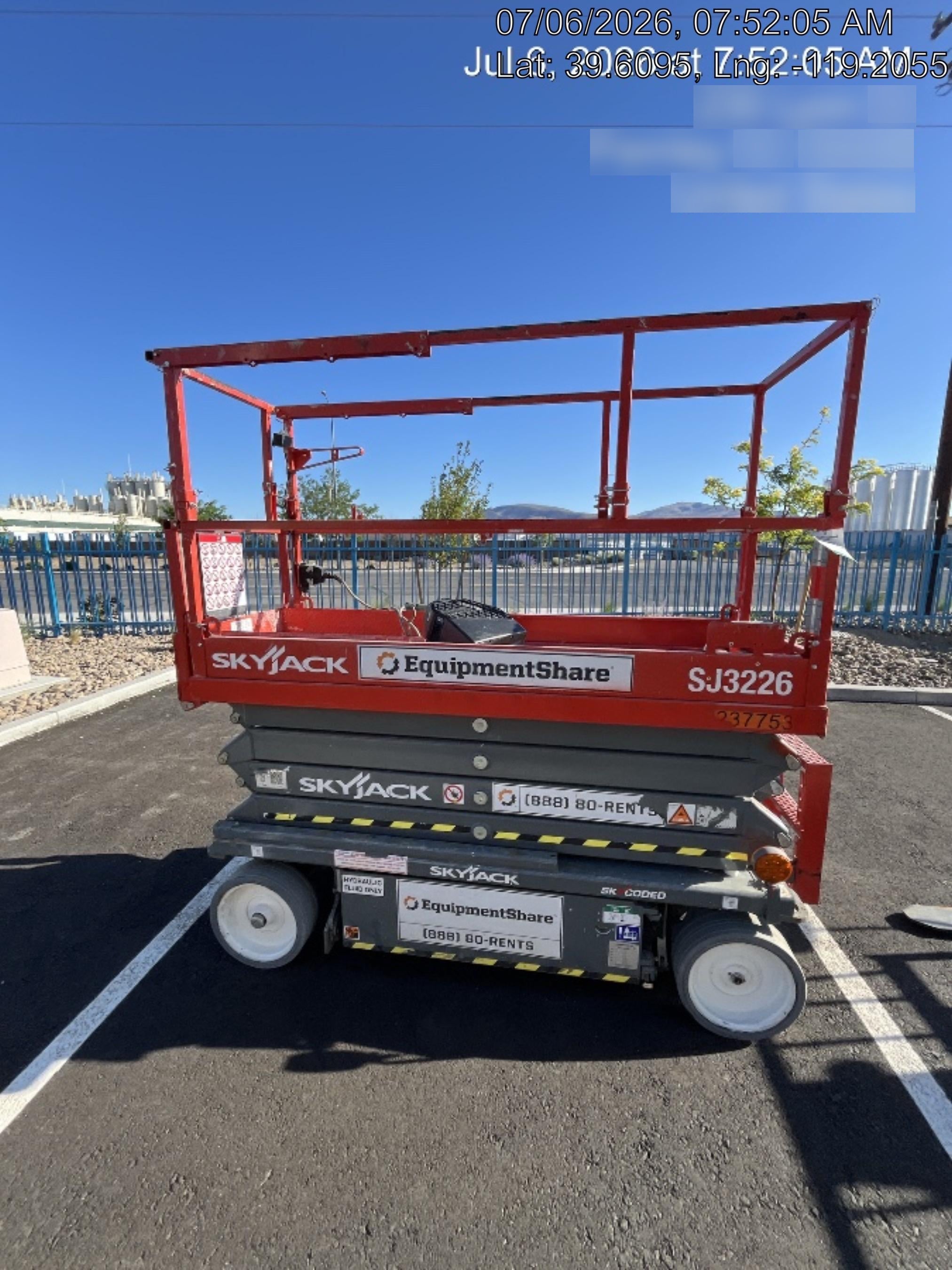 2022 SKYJACK SJ3226