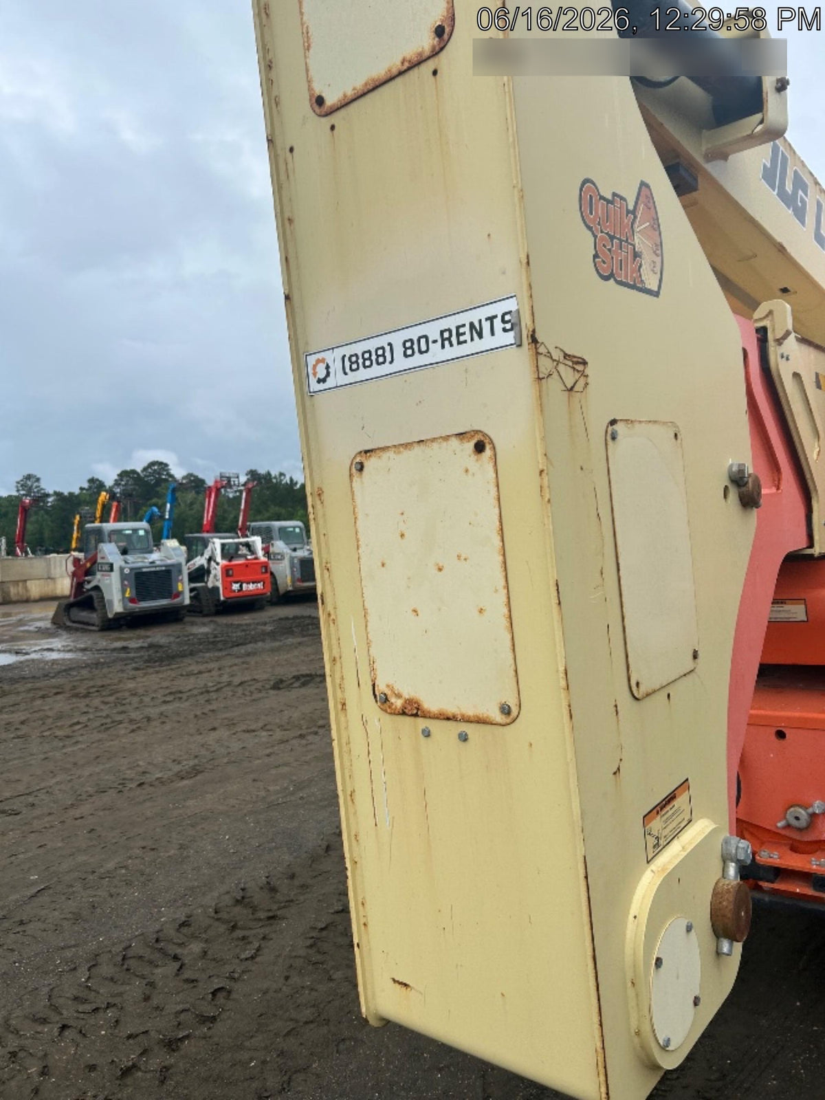 2021 JLG 800AJ