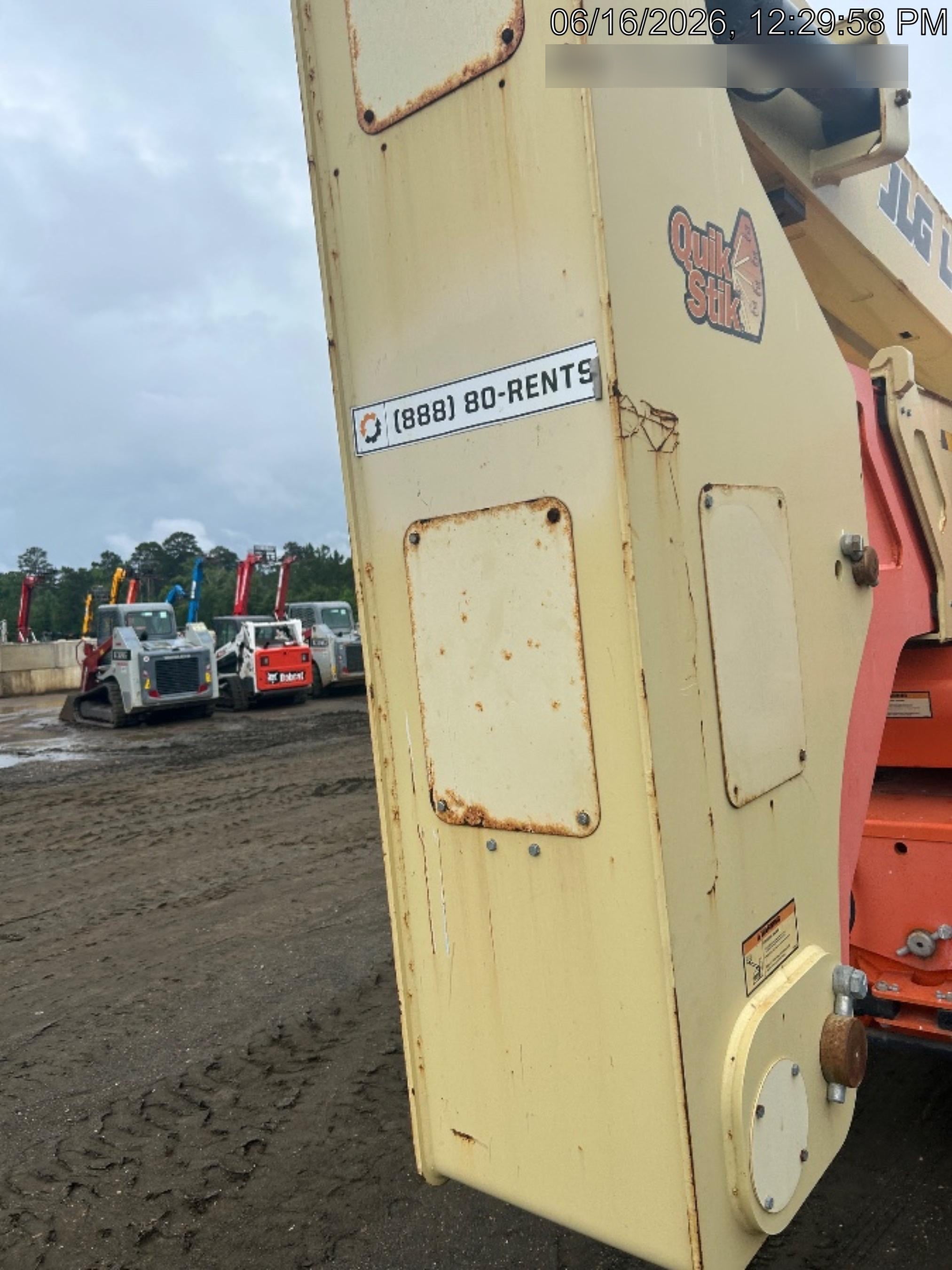 2021 JLG 800AJ