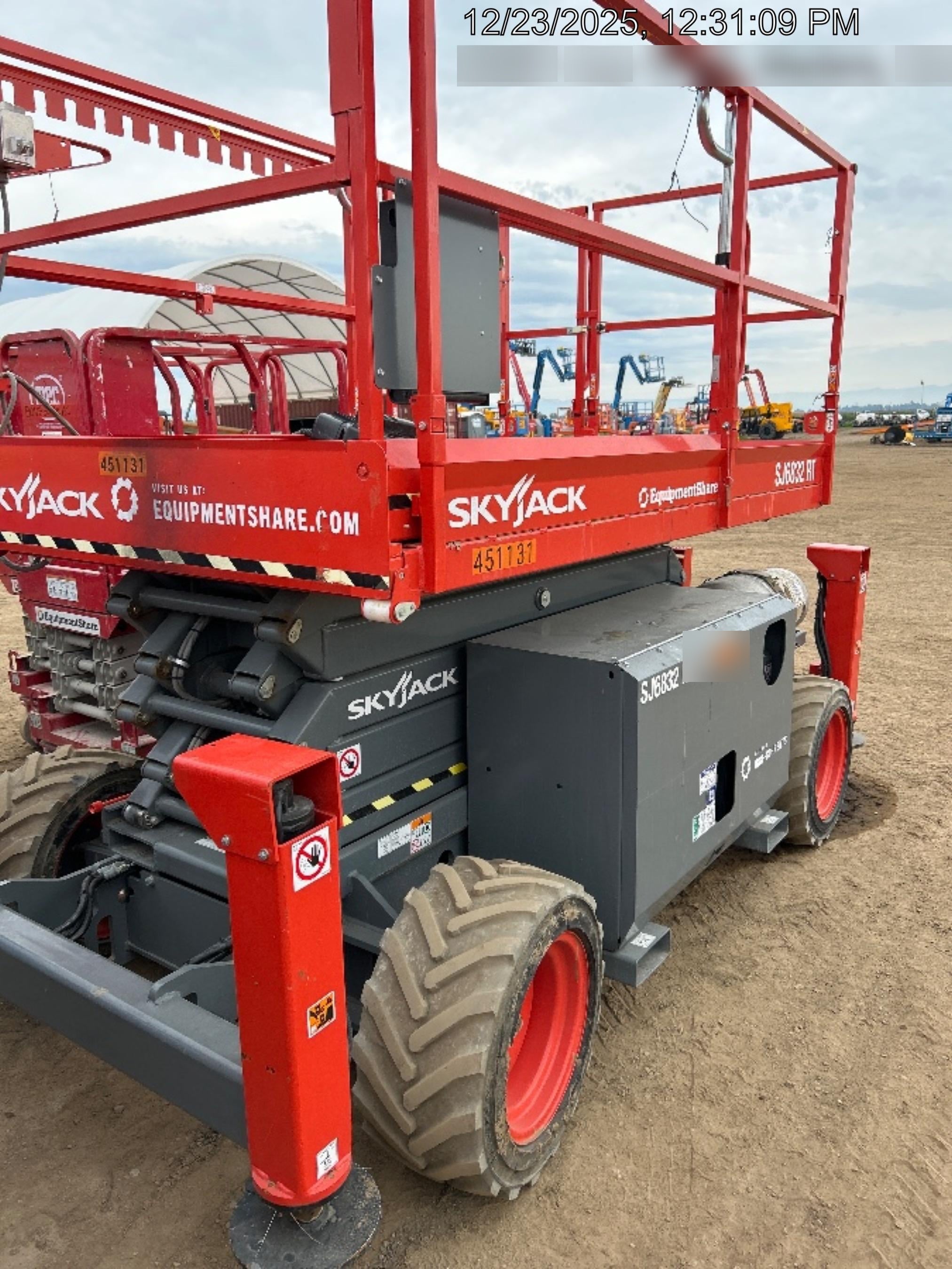 2024 SKYJACK SJ6832 RT