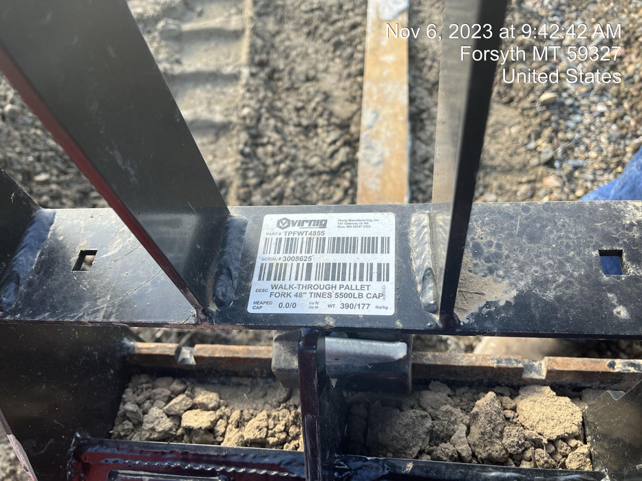 2022 TAKEUCHI 48" Pallet Forks - Takeuchi