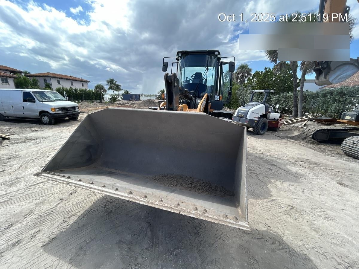 2018 WERK-BRAU 3.0 cu yd Bucket - Werk-Brau