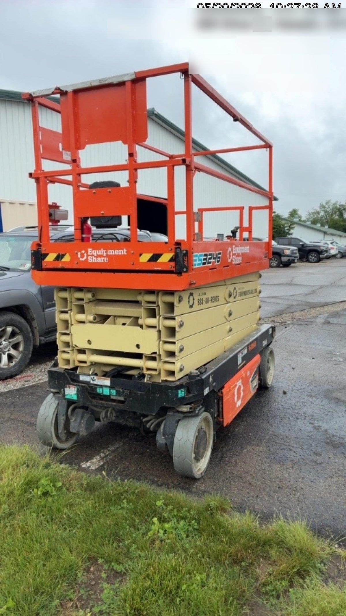 2022 JLG ES3246
