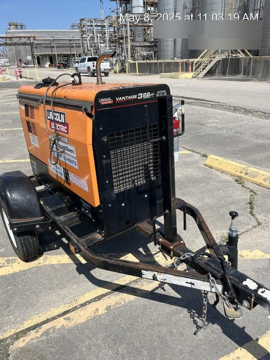 2021 Lincoln Electric Vantage 322 Vantage 322 Ready Pak 3 w/ Decals, ORANGE (includes trailer, cable rack, fender light kit) NO Telematics