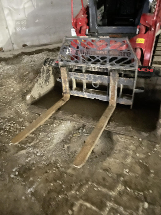 2022 PALADIN 48" Pallet Forks - Paladin