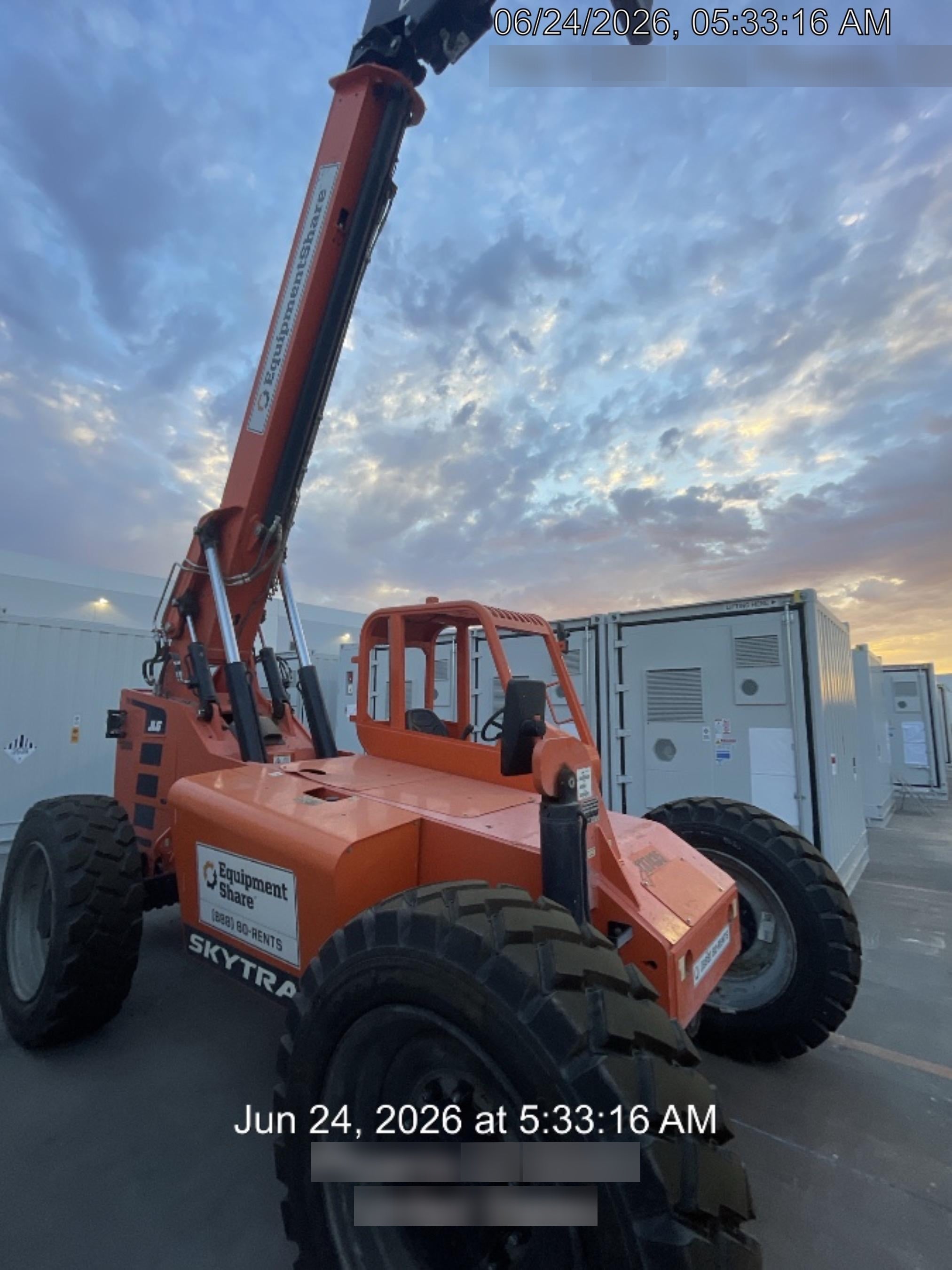 2021 JLG 6036