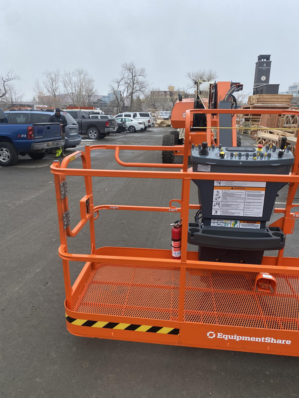 2022 JLG 860SJ