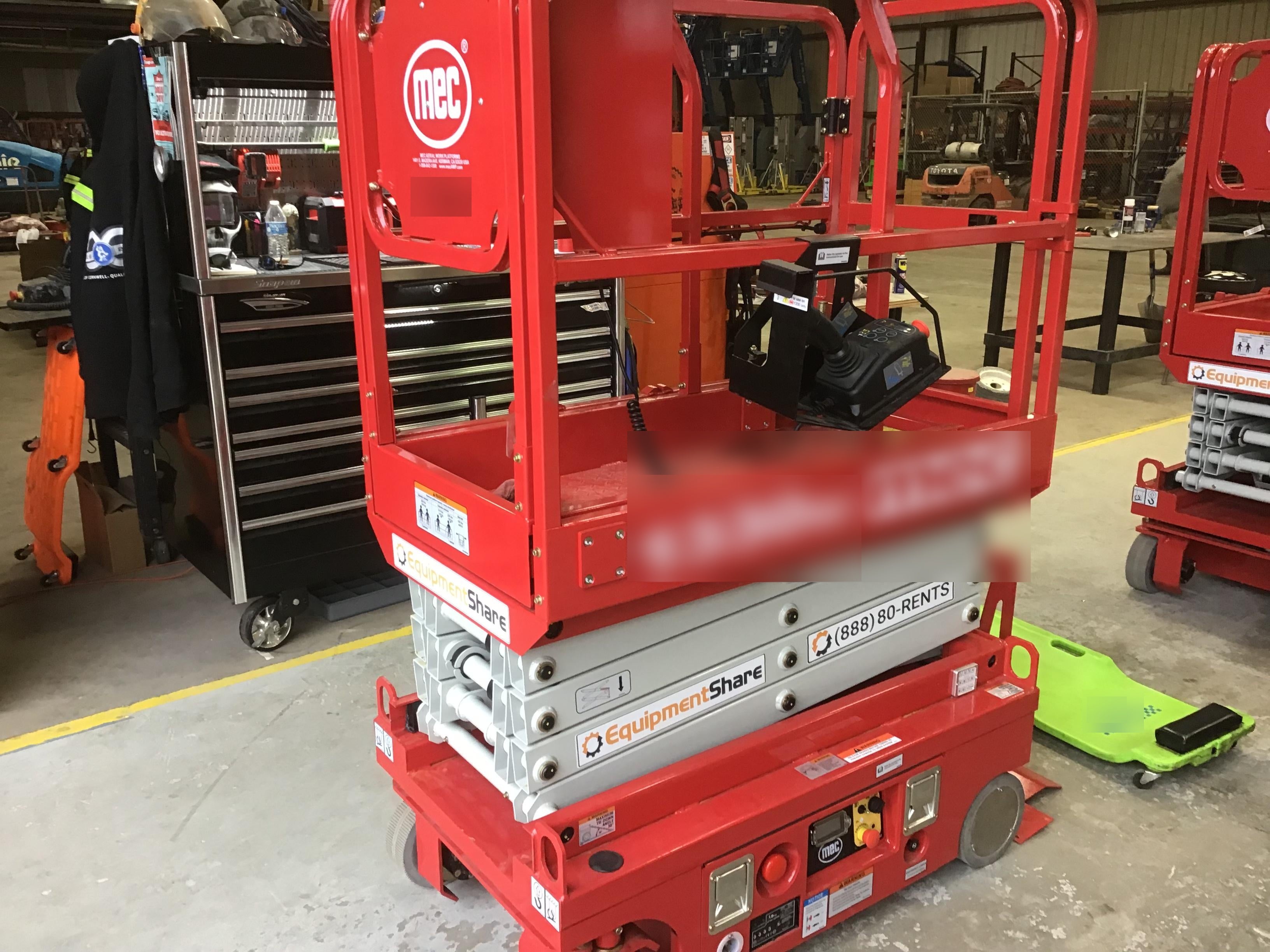 2019 MEC 1330SE MEC 1330SE w/ES Track Hardware, Full Extended 2 Year Warranty