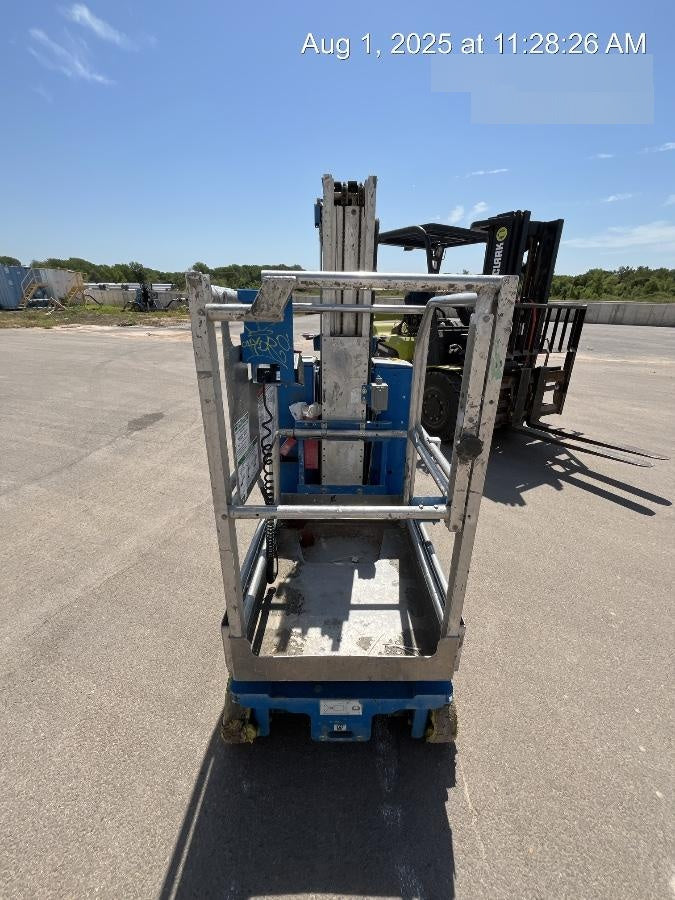 2019 GENIE GR-20
