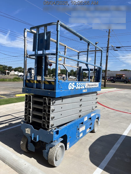 2022 GENIE GS-3232