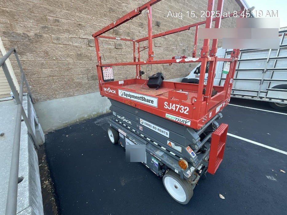2021 SKYJACK SJ4732