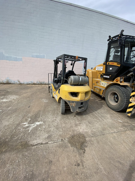 2021 KOMATSU FG25T-16